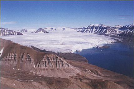 Mapa trasy: Spitsbergen - dzika kraina ostrych gór, wody i lodu
