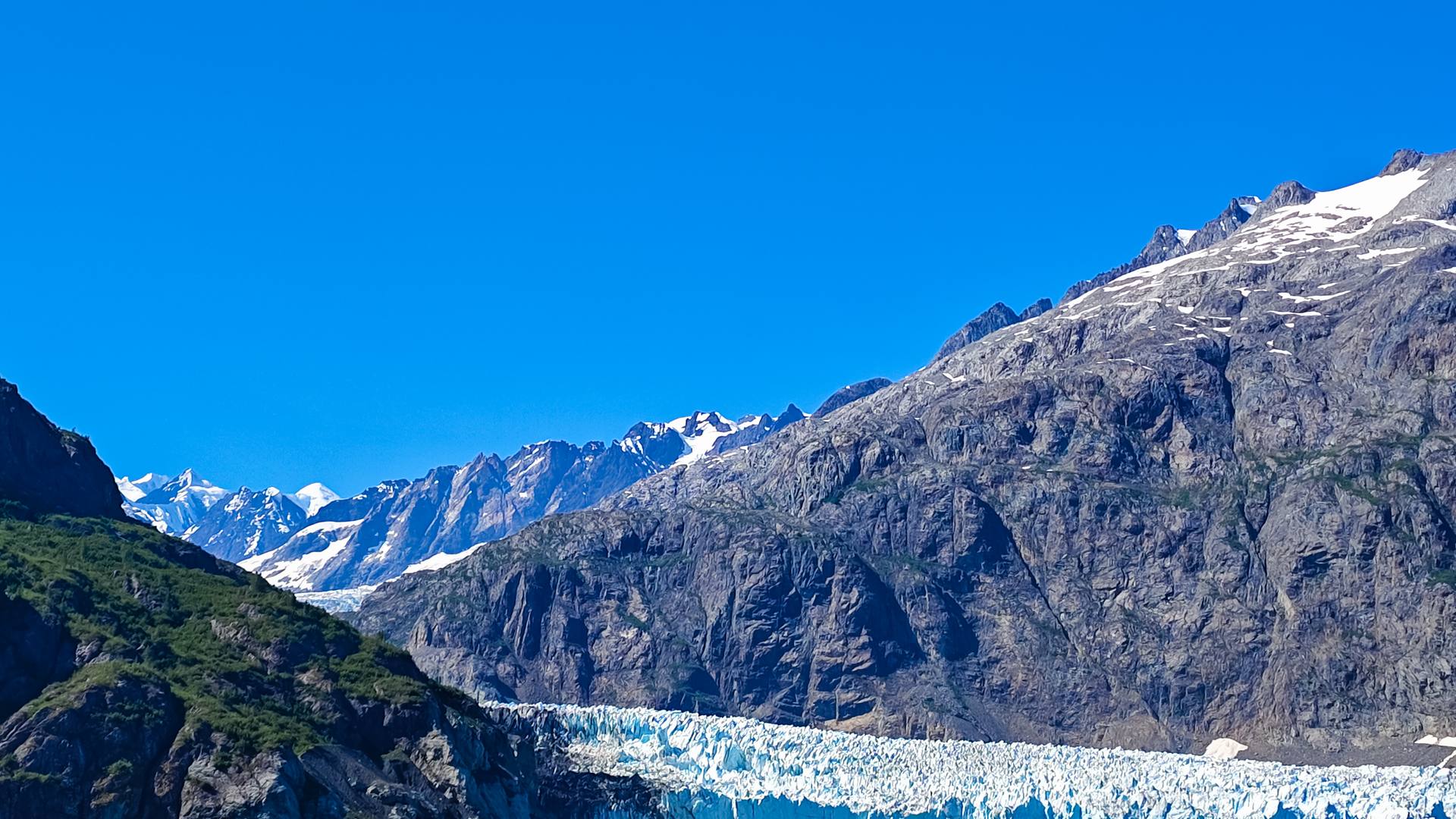 Czerwona linia do Glacier Bay